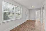 938 Merry Street - Photo 11