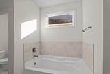 930 Holbrook Drive - Photo 25