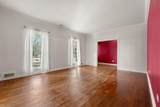 856 Harvey Street - Photo 5