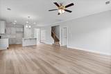 728 Woodvine Drive - Photo 5