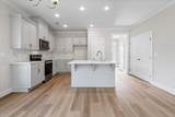 728 Woodvine Drive - Photo 9