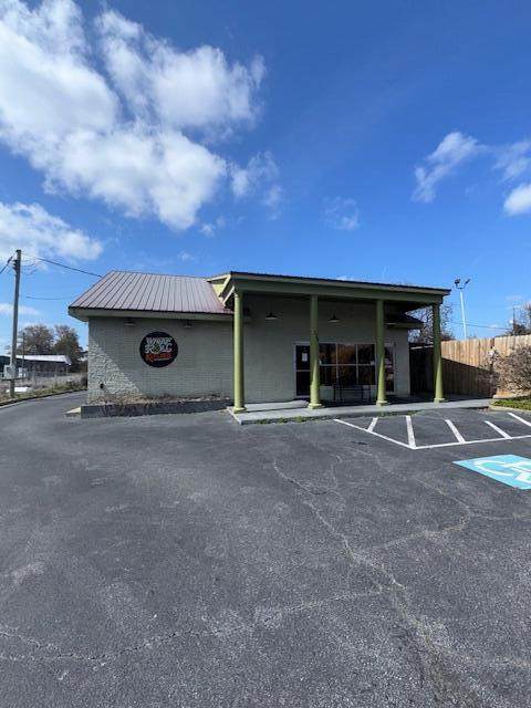 220 Georgia Avenue - Photo 1