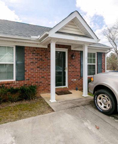 501 Edgecliff Lane - Photo 1