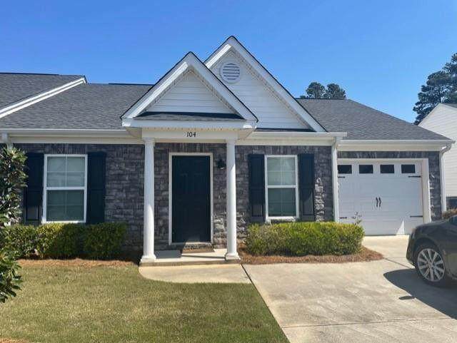 104 York Way - Photo 1