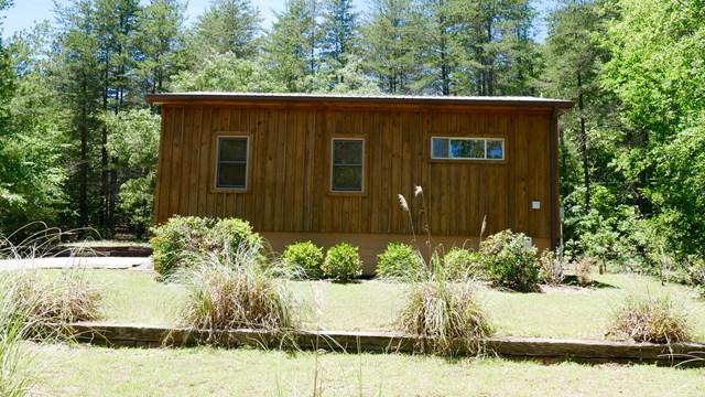 420 Holly Circle - Photo 1