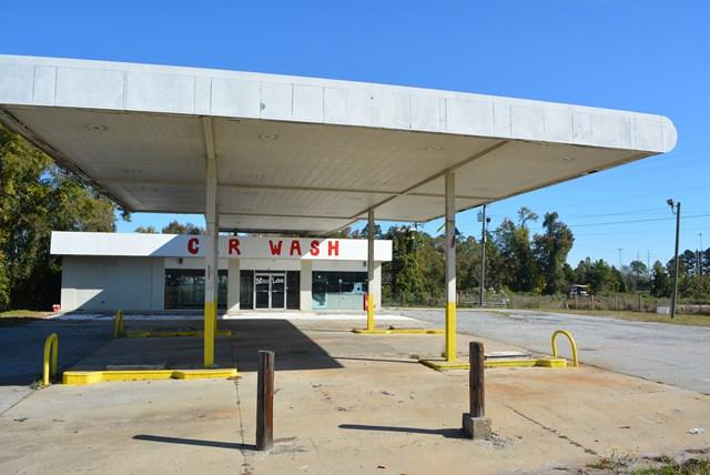 2090 Washington Road - Photo 1