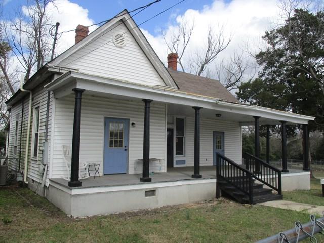 507 Sixth Street - Photo 1