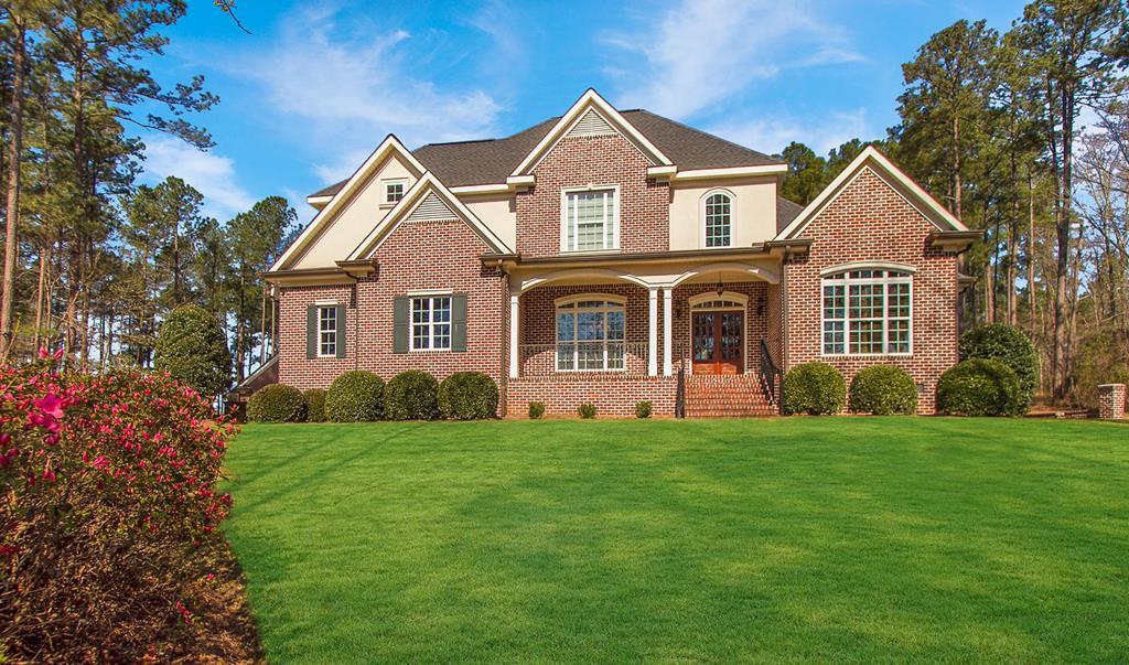 333 Canterbury Drive - Photo 1
