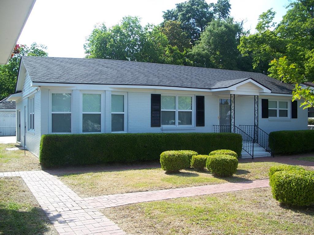 321 Hendricks Street - Photo 1