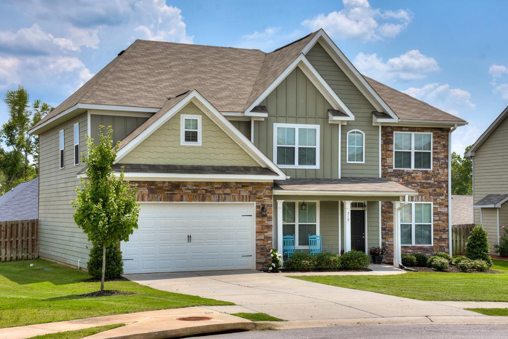 319 Clearwater Lane - Photo 1
