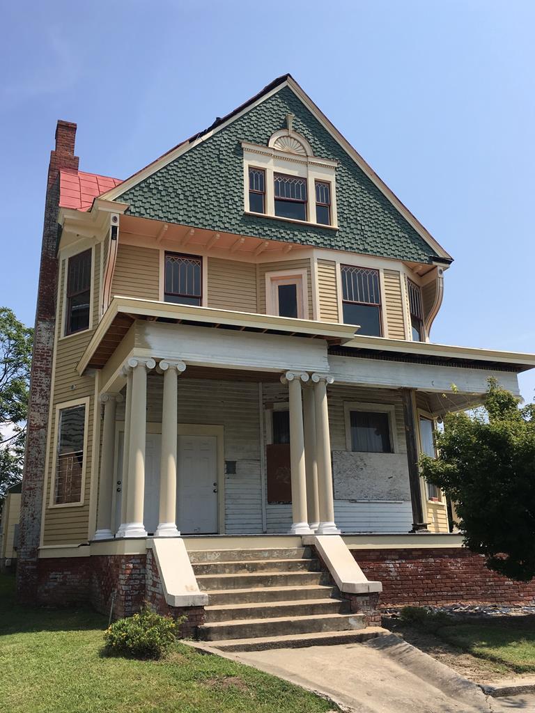 1223 Green Street - Photo 1