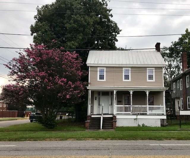 632 5th Street - Photo 1