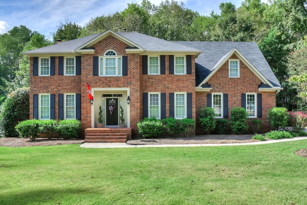 4124 Knollcrest Circle N - Photo 1