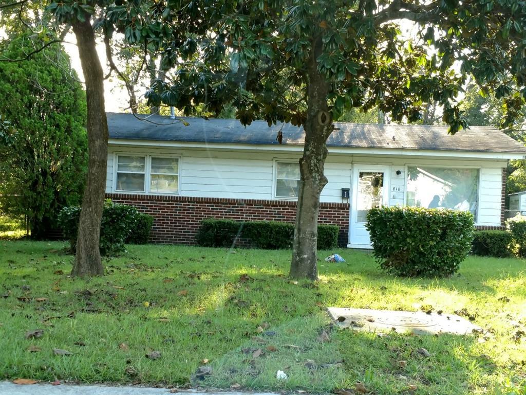 810 Boundary Street - Photo 1