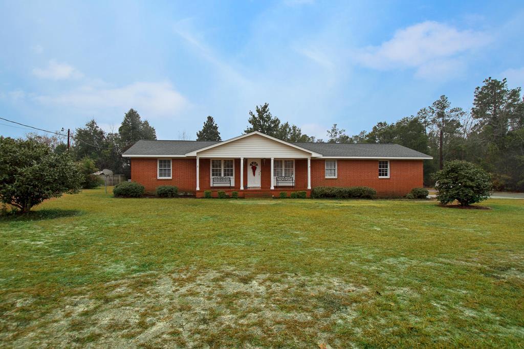 1015 Woodcrest Drive - Photo 1