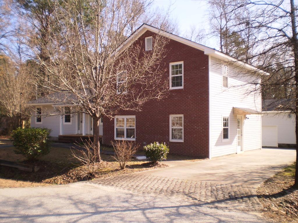 925 Cobb Road - Photo 1