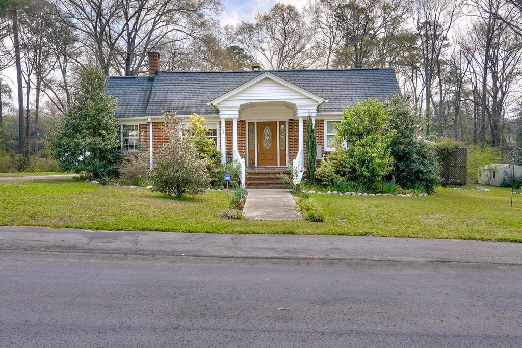 403 Washington Street - Photo 1