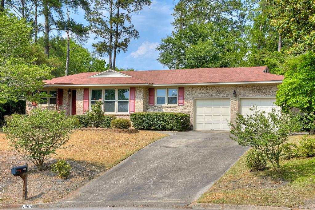 1907 Whitebark Avenue - Photo 1