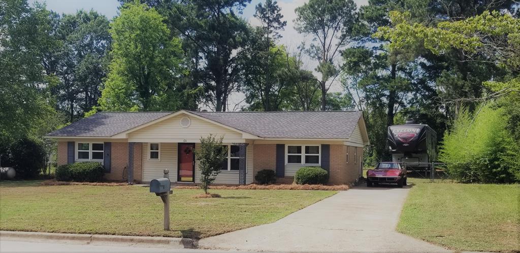 101 Colonial Road - Photo 1