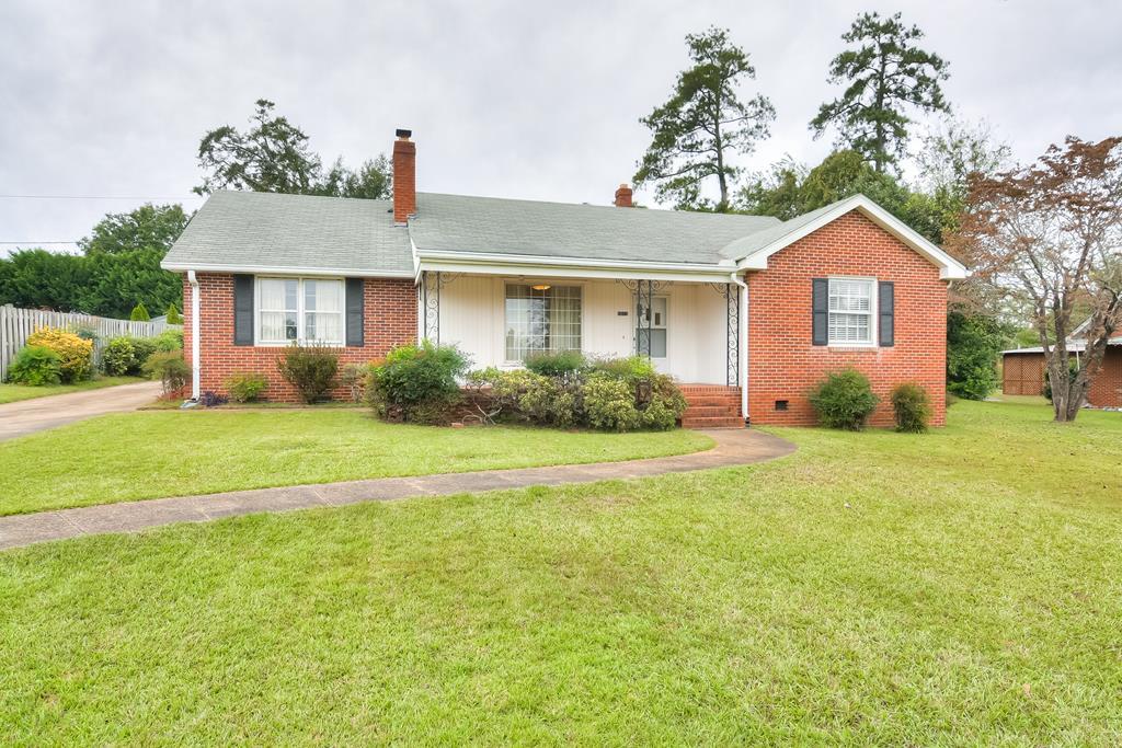 1013 Magnolia Drive - Photo 1