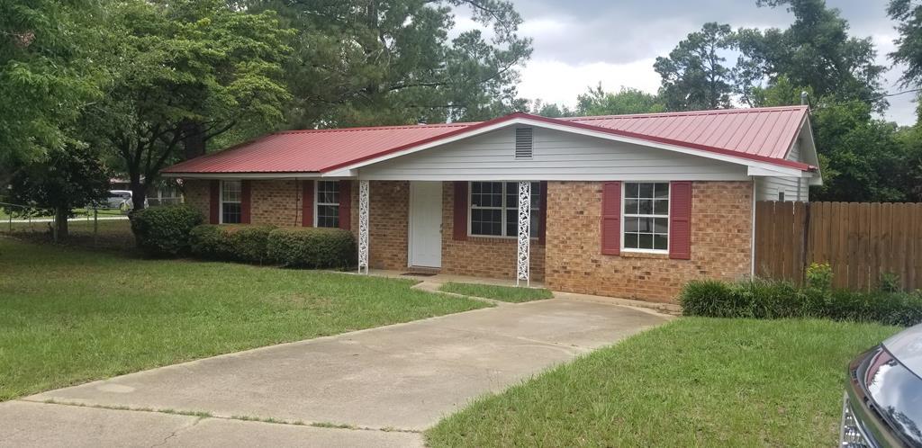 2411 Carpenter Avenue - Photo 1