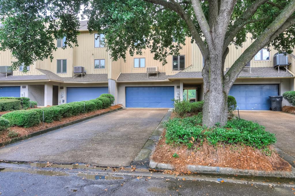 746 Riverfront Drive - Photo 1