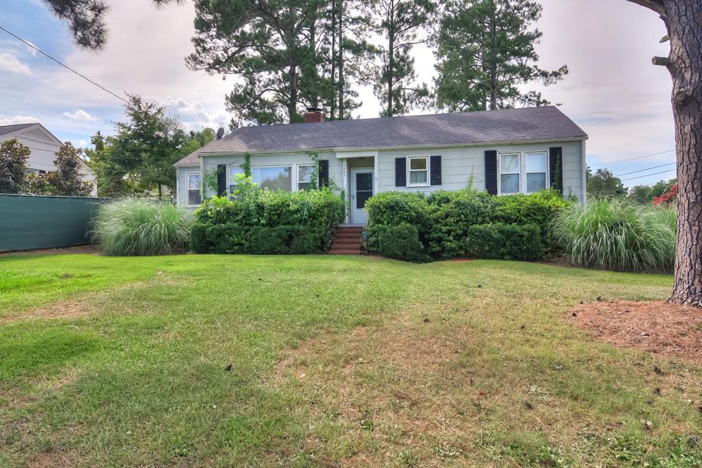 1027 Magnolia Drive - Photo 1
