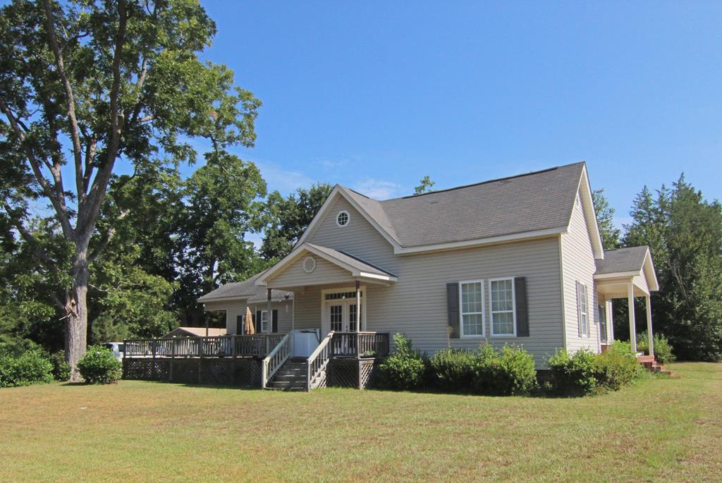913 Girard Avenue - Photo 1