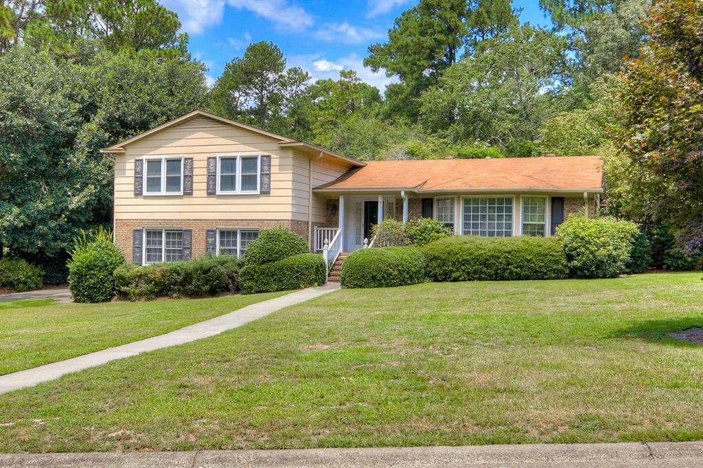 2024 Lorraine Drive - Photo 1