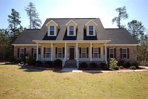 1005 Madelyn Court - Photo 1