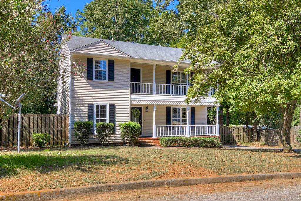 404 Windtree Court - Photo 1
