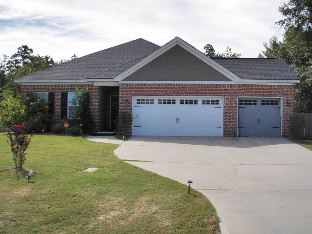 2628 New Hope Circle - Photo 1