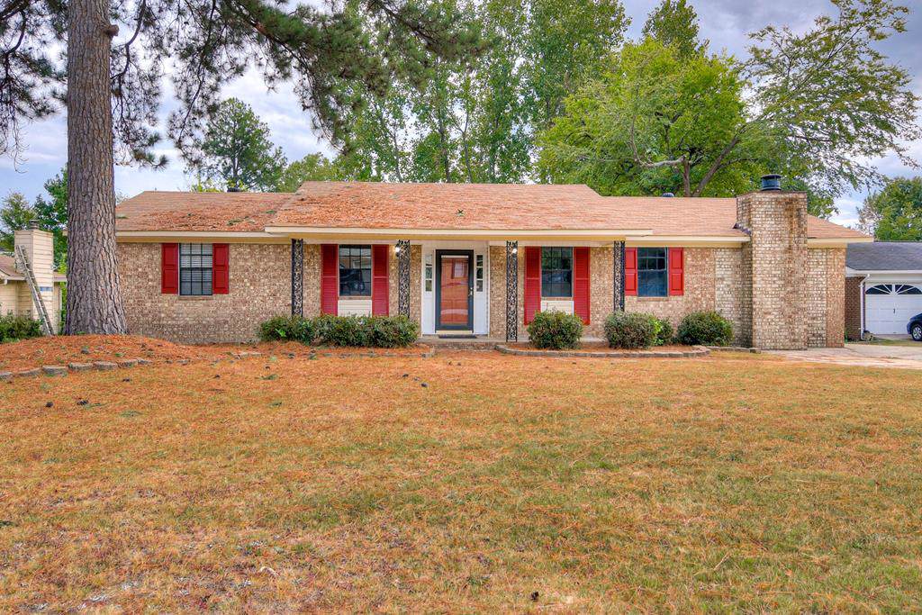 107 Sunnywood Drive - Photo 1