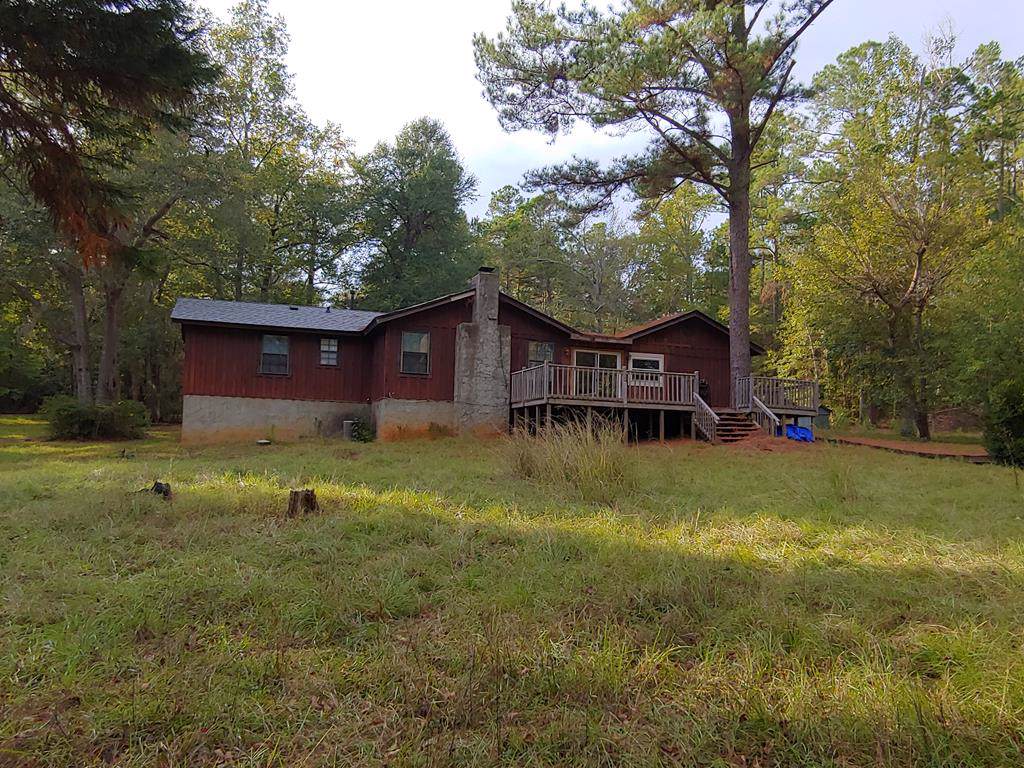 135 Deerwood Drive - Photo 1