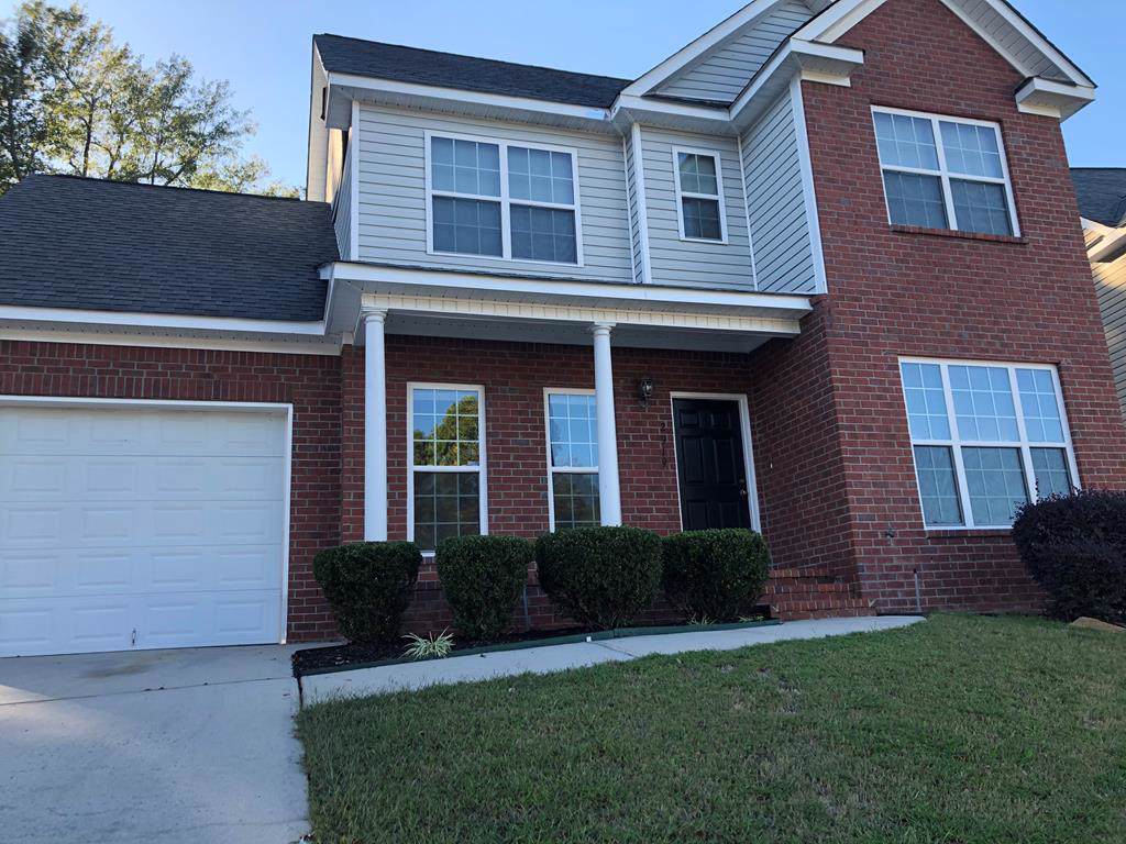 2919 Aylesbury Drive - Photo 1
