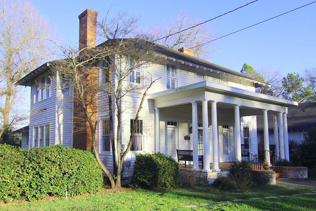 536 Jones Avenue - Photo 1