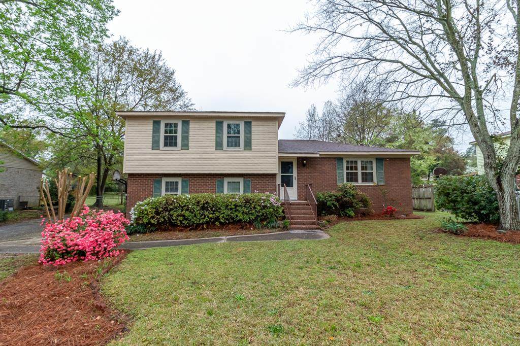 4040 Old Trail Road W - Photo 1