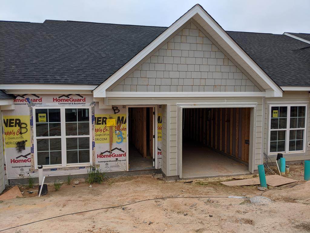 608 Vista Drive - Photo 1