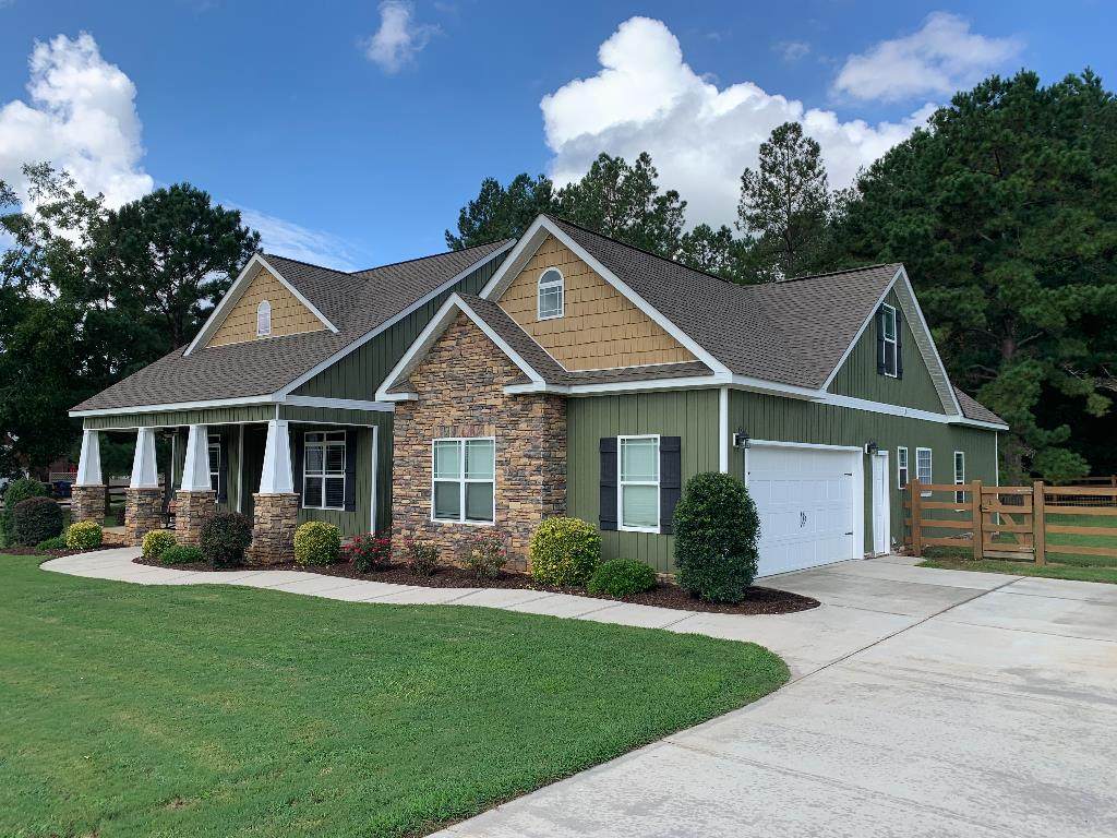 1035 Peachtree Drive - Photo 1