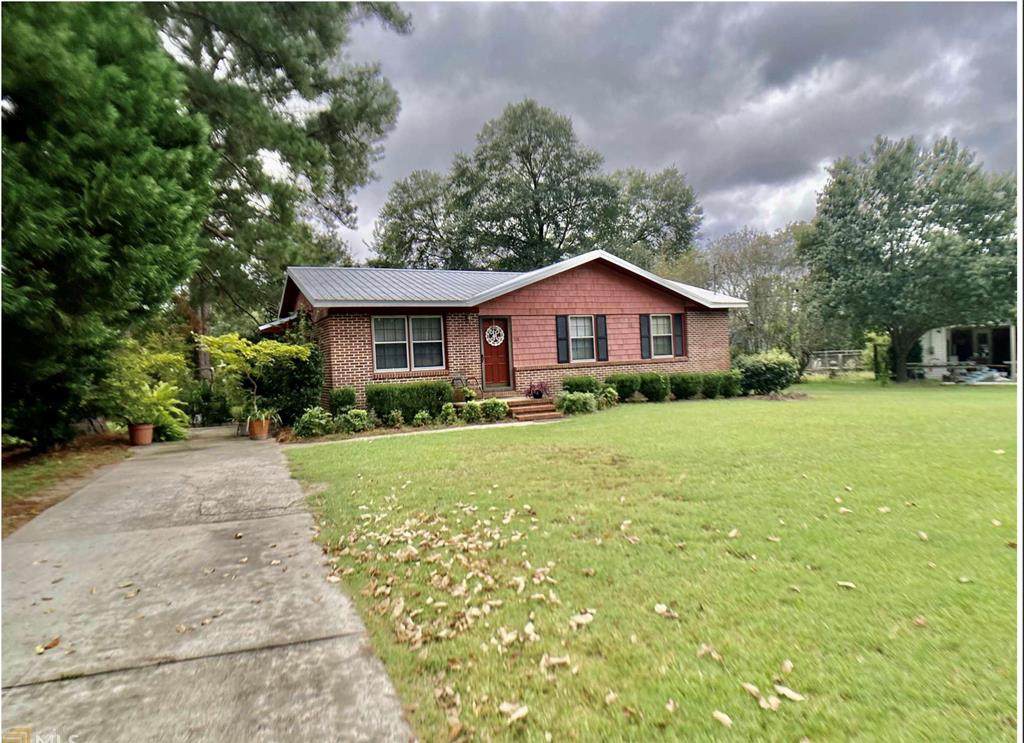 728 Kingsridge Drive - Photo 1