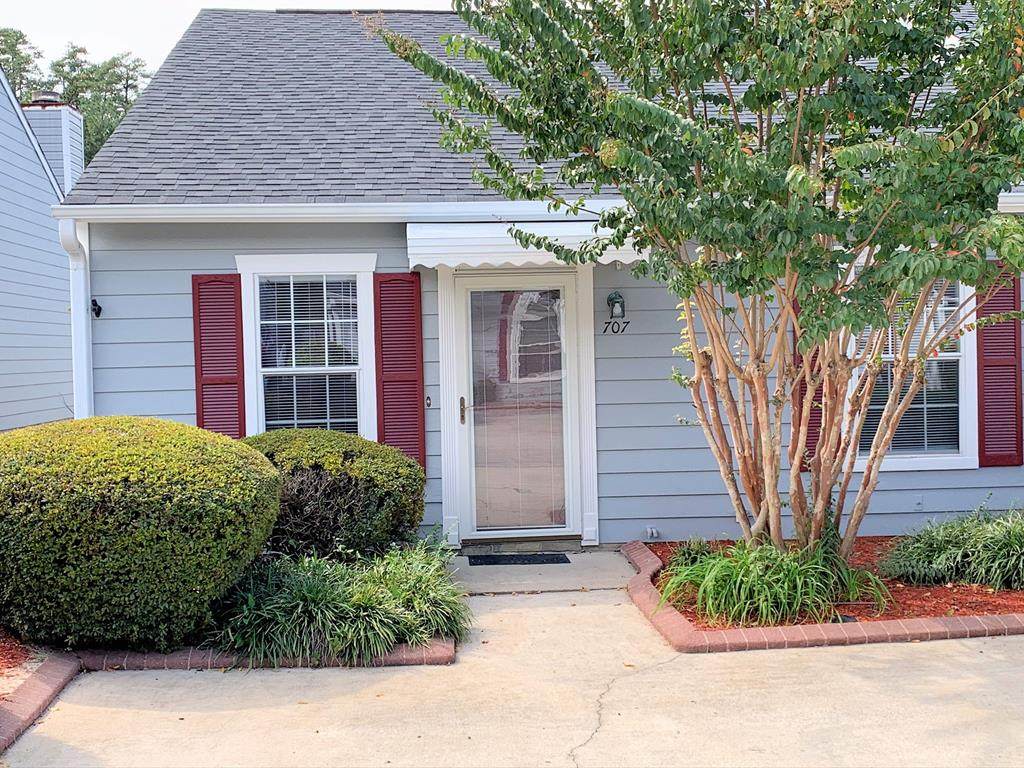 707 Legacy Court - Photo 1