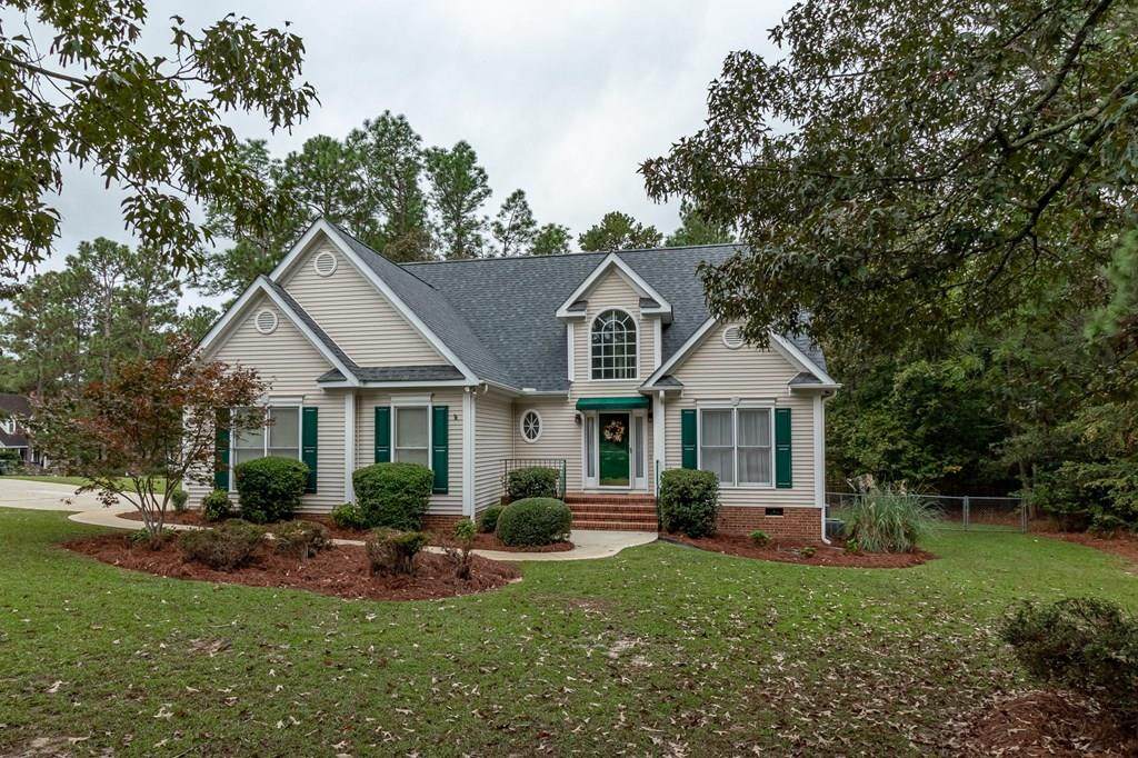 104 Oxmoor Circle - Photo 1
