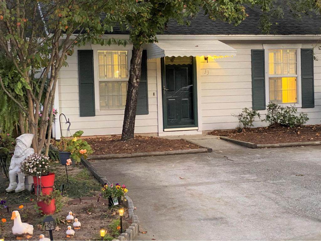 33 Innisbrook Drive - Photo 1