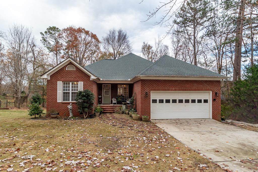 457 Sugarcreek Drive - Photo 1