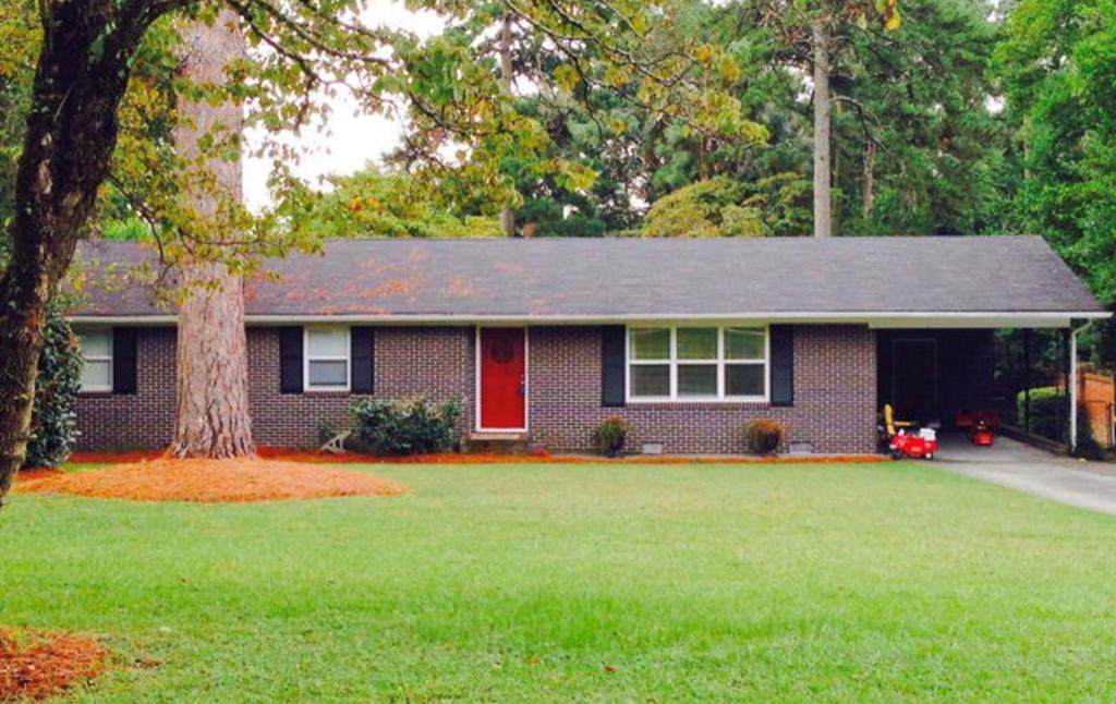1807 Courtney Drive - Photo 1