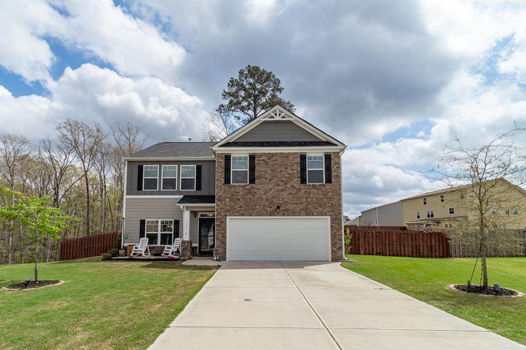 717 Isleworth Drive - Photo 1