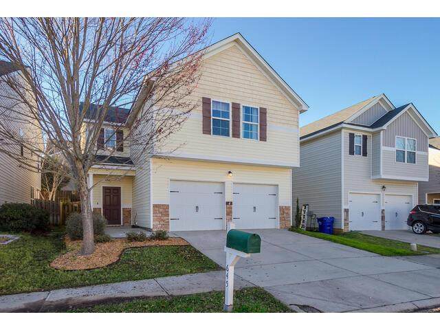 645 Dunrobin Lane - Photo 1