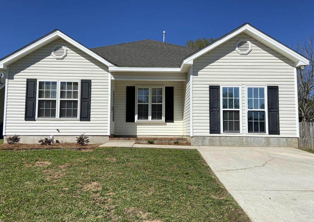 2030 Shoreline Drive - Photo 1