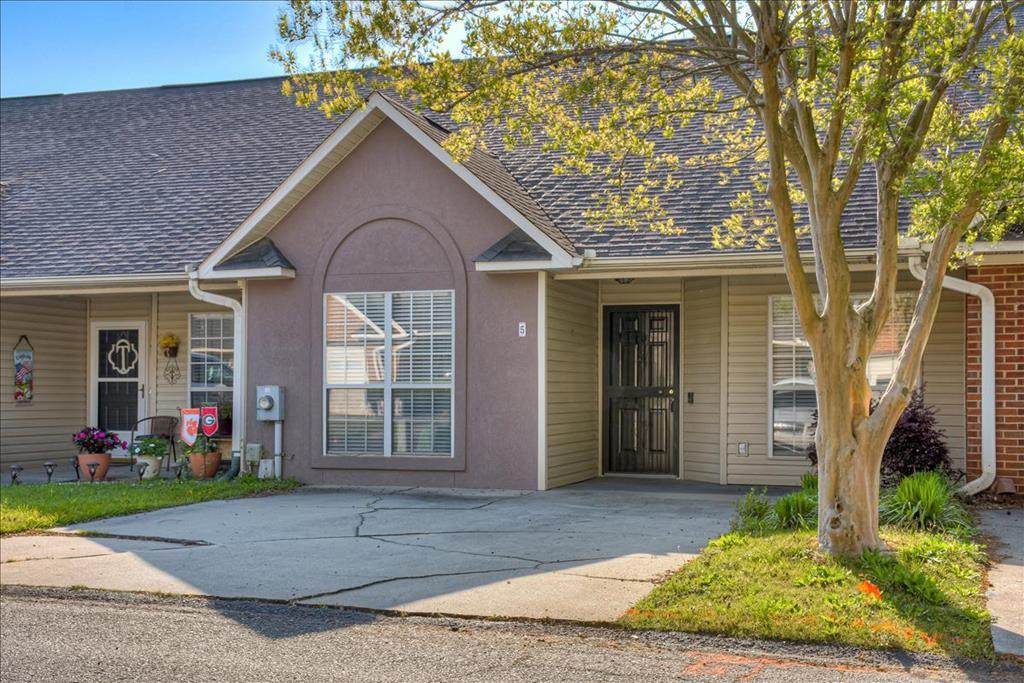 5 Macaulay Place - Photo 1