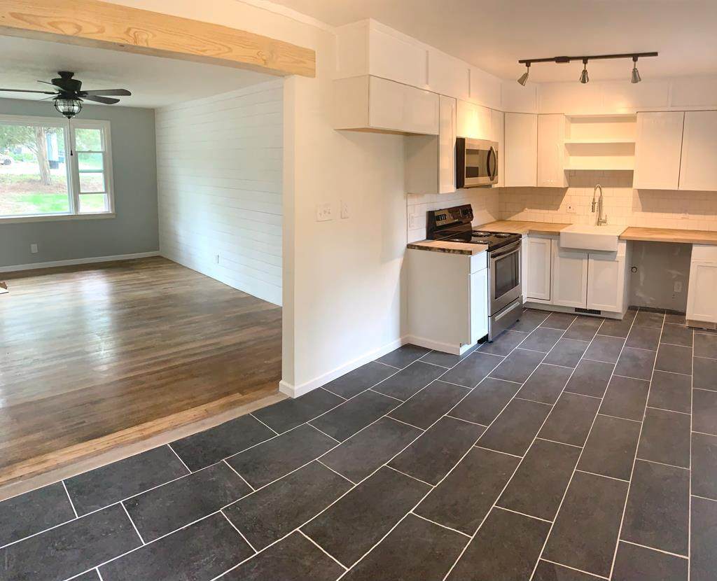 3504 Trolley Line Road - Photo 1